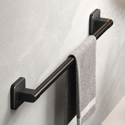 porte serviette mural fixee sans  percage avec une serviette