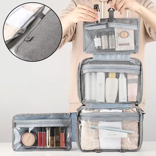 trousse de toilette ouverte zoom sur compatiment detachable